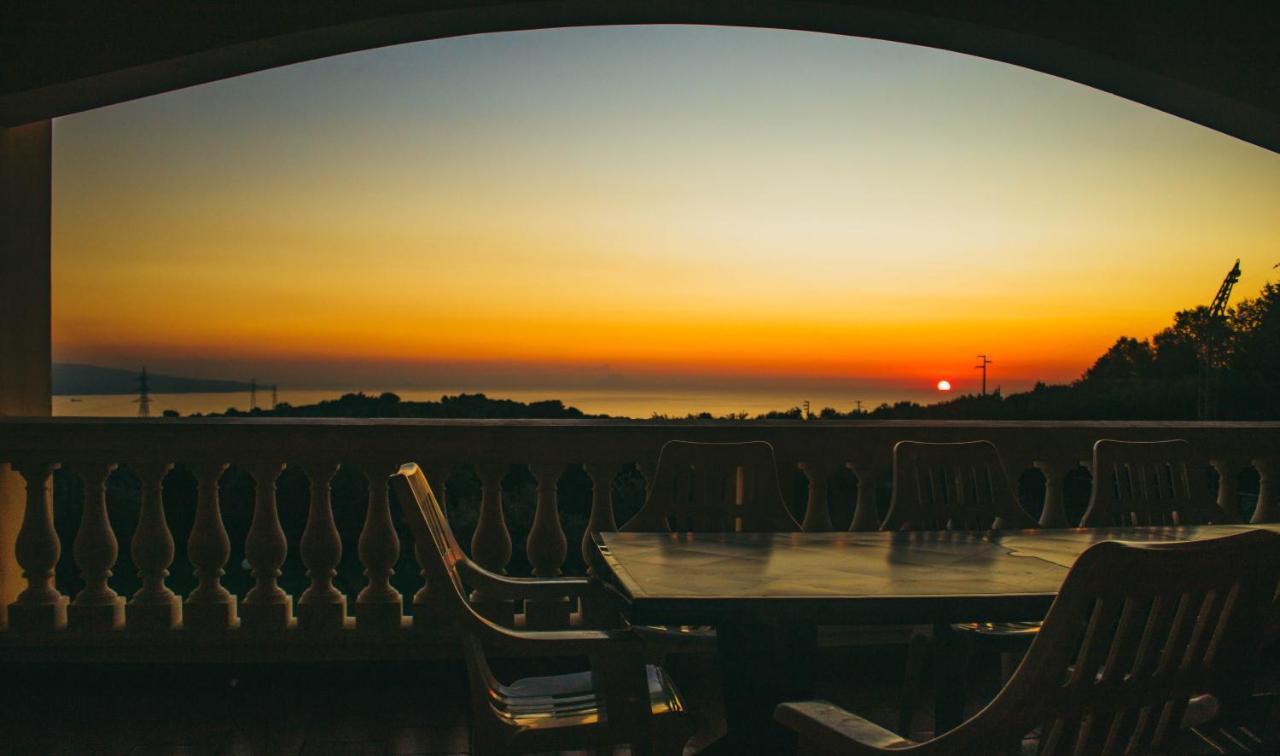 Agriturismo Mielita Francavilla Angitola Bagian luar foto